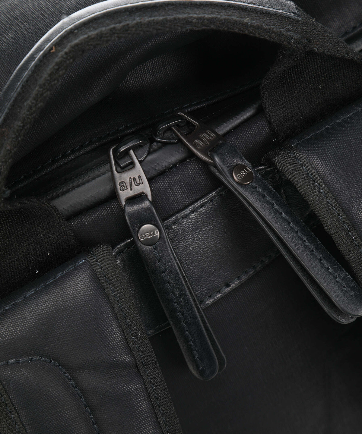 Aunts & Uncles Japan Fukui Rolltop backpack black