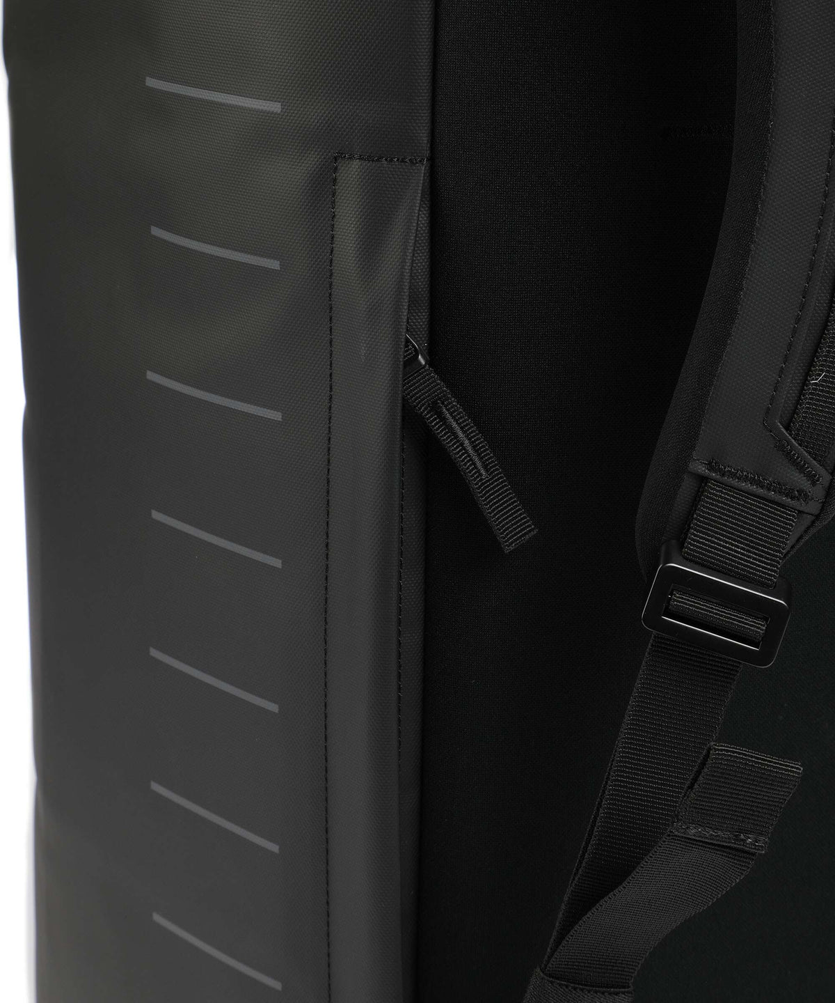 Db Roamer 90L Travel backpack black out