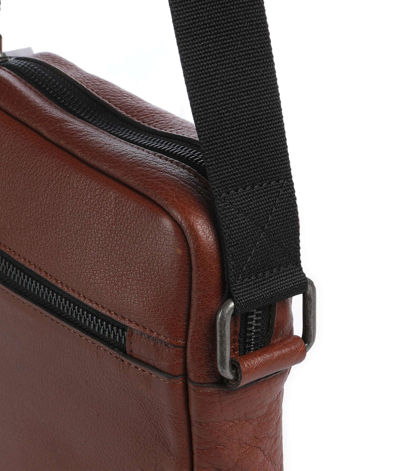 Still Nordic Clean Clean Crossbody bag brandy