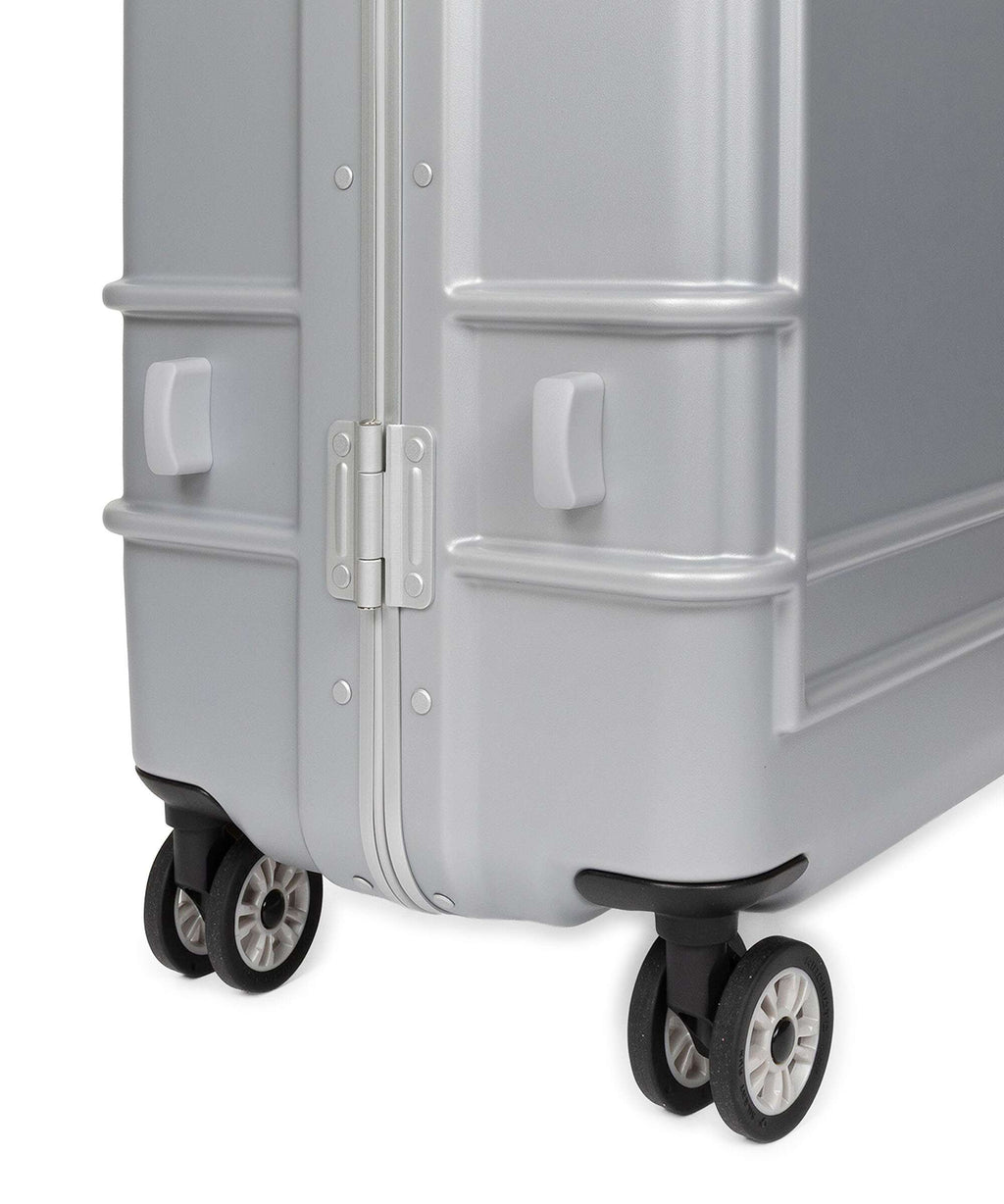 Eastpak Resist'R Case Spinner (4 wheels) metal silver