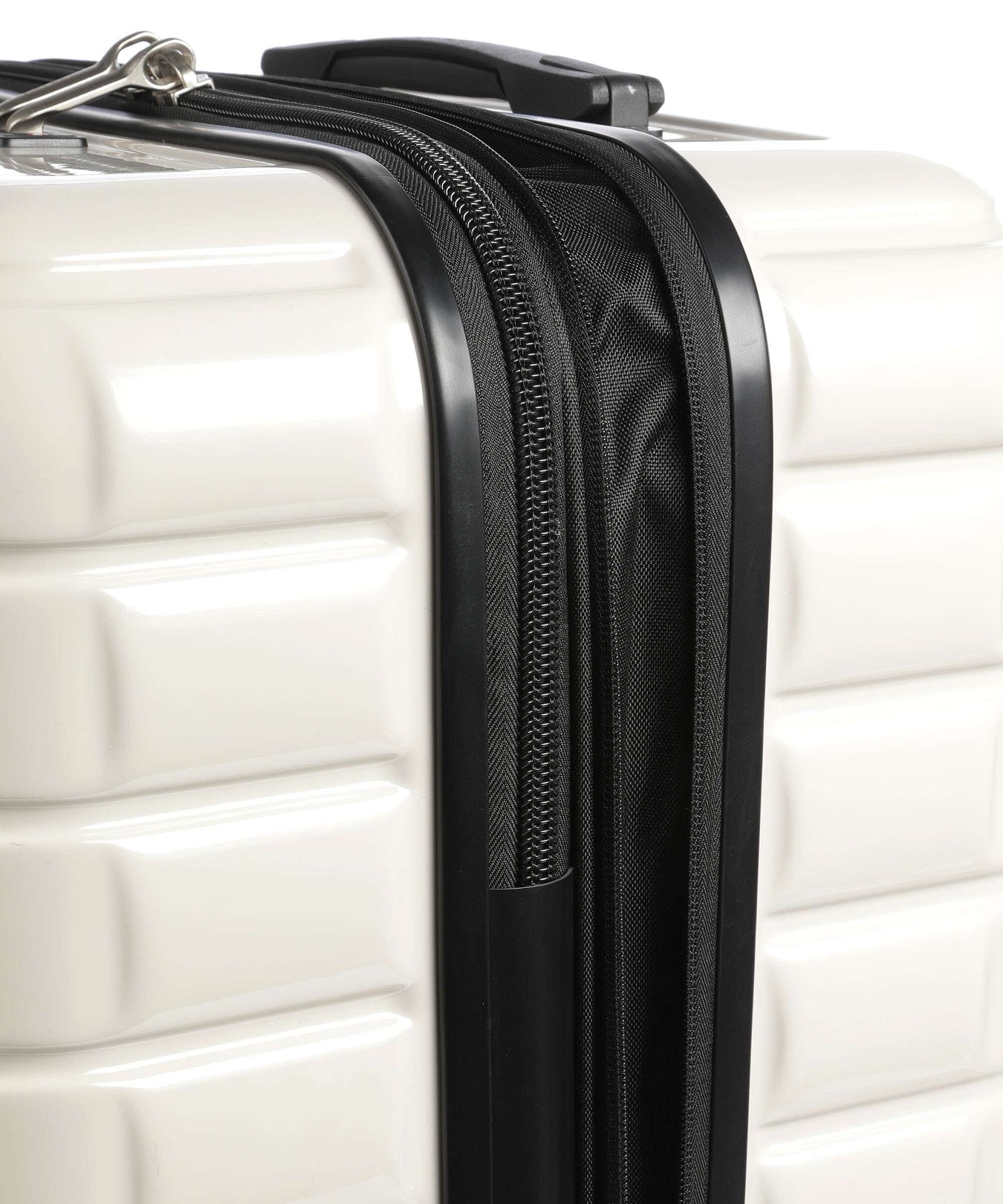 Delsey Paris Shadow 5.0 Spinner (4 wheels) elfenbein