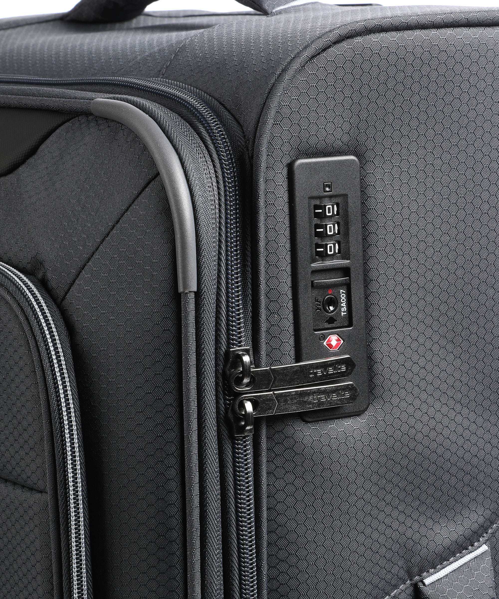 Travelite Skaii Spinner (4 wheels) gipfelgrau