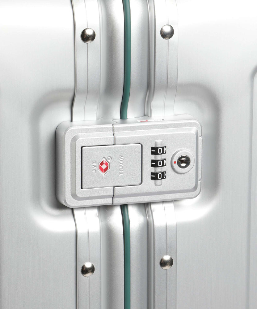 Travelite Next Spinner (4 wheels) silber/grün