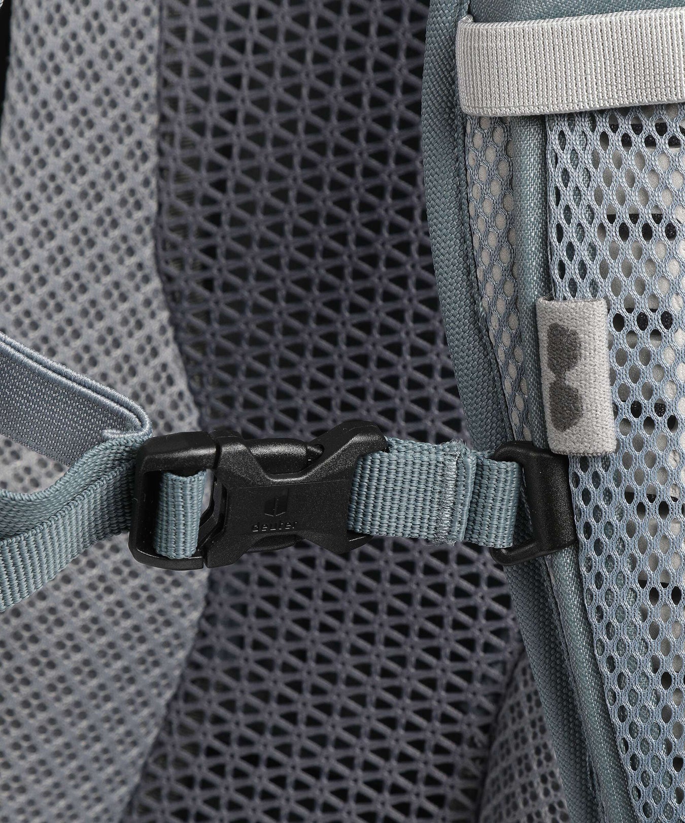 Deuter Futura 27 Hiking backpack graphite shale