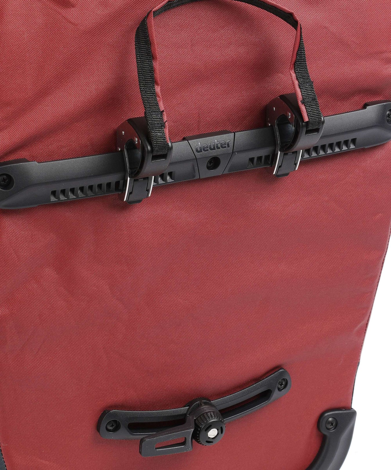 Deuter Mainhattan 17+10 Luggage bag redwood/ink