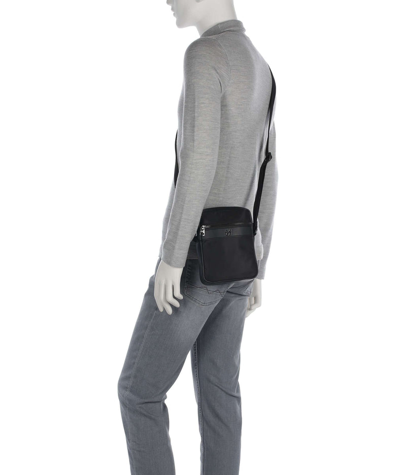 Hugo Quantic Crossbody bag black