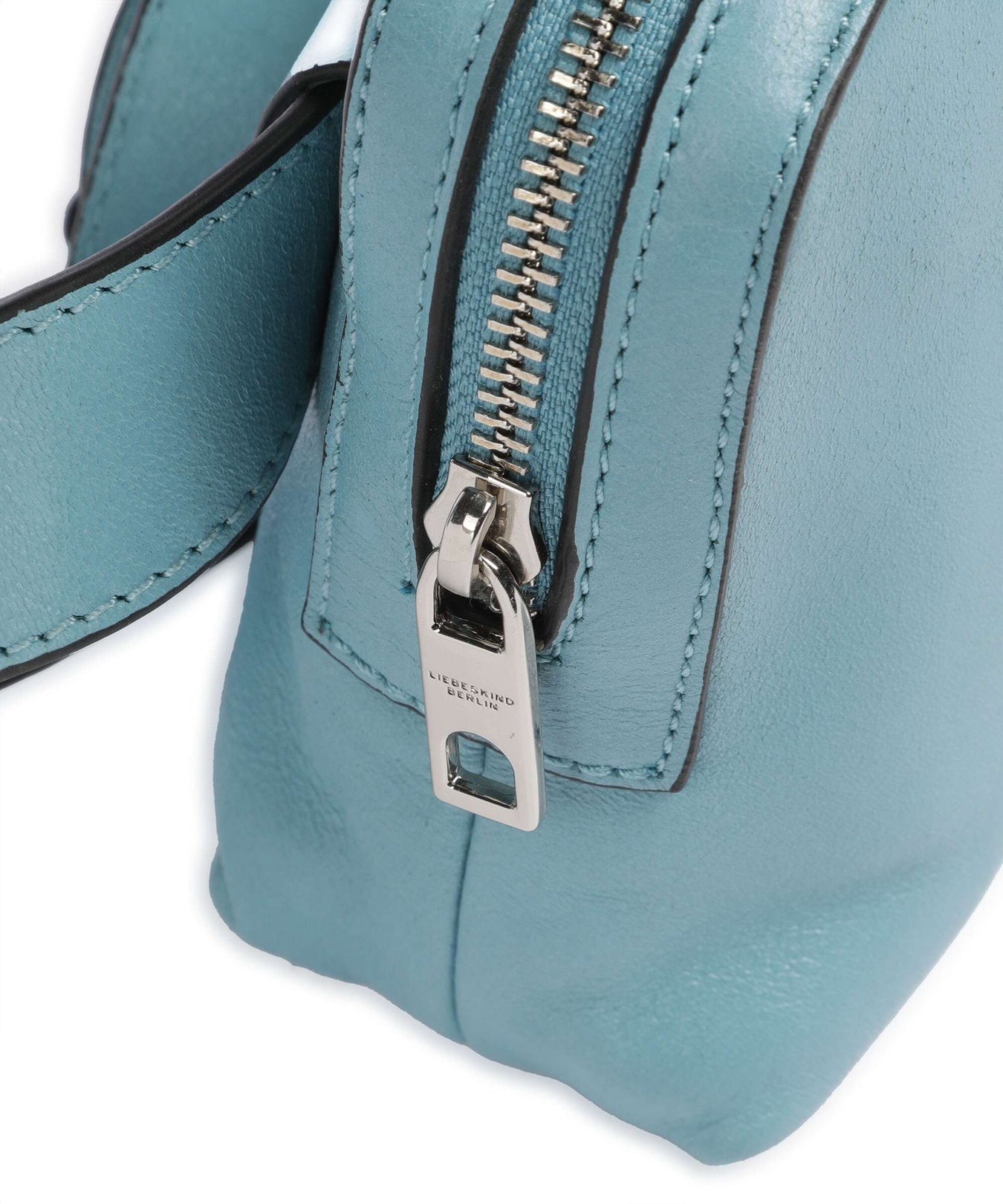 Liebeskind Elvira Lamb SF Verna Fanny pack petrol blue