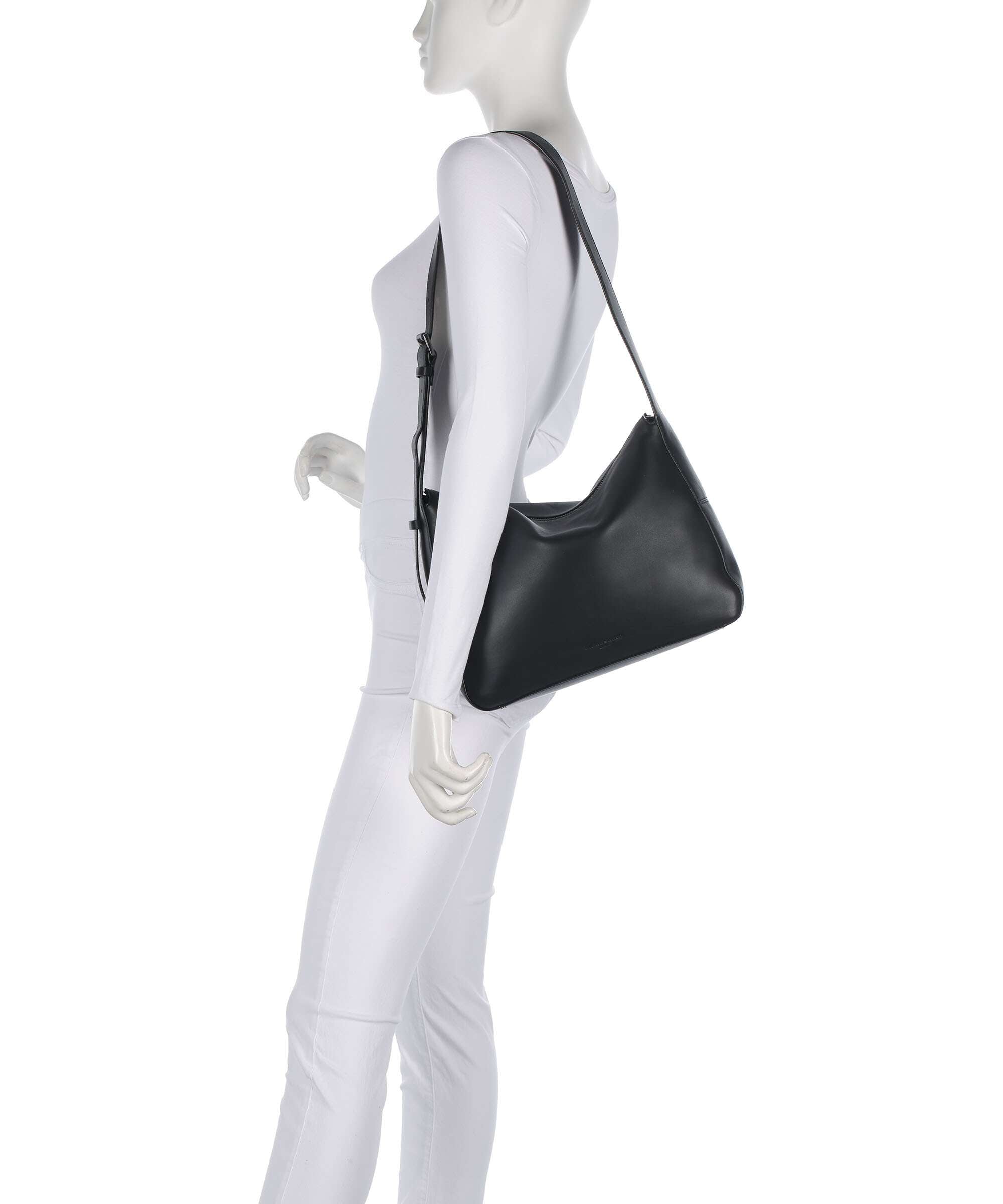 Liebeskind Sky II Tokyo Sheep M Hobo bag black