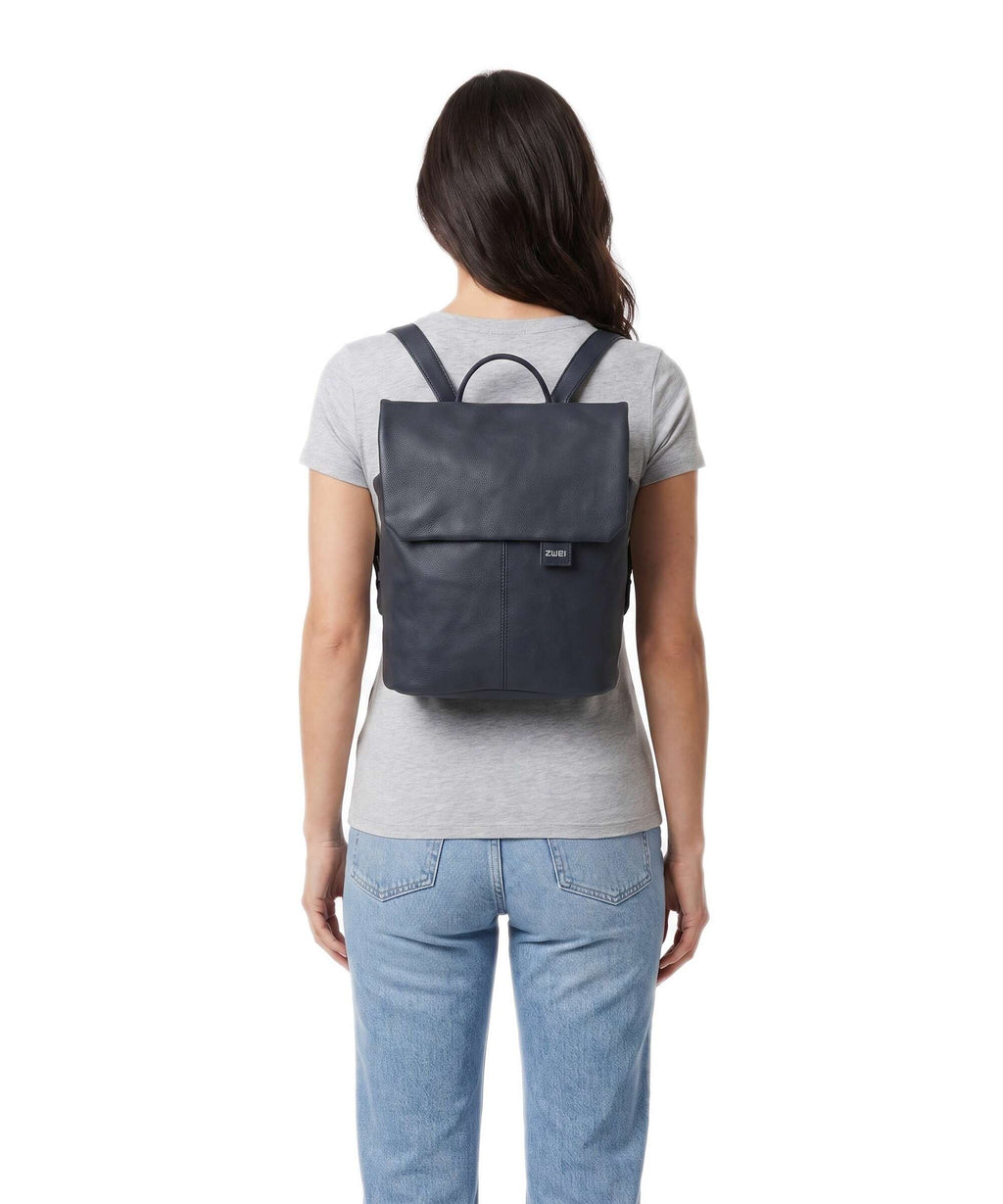 Zwei Mademoiselle.M MR8 Backpack nubuk ink