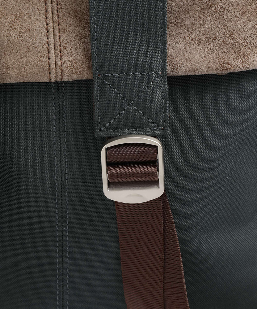 Zwei Olli OR12 Backpack bag pine