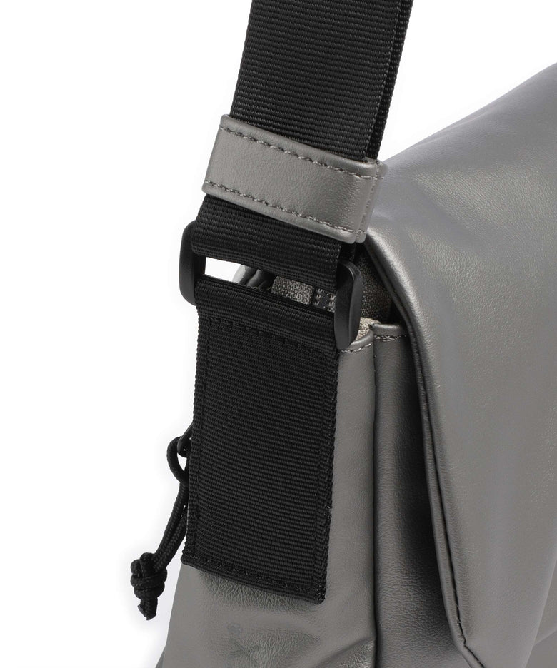 Zwei Cargo Messenger bag metallic stone