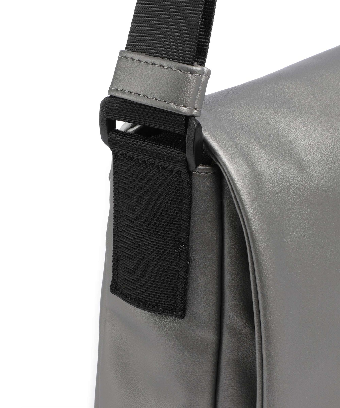 Zwei Cargo CA130 Messenger bag metallic stone