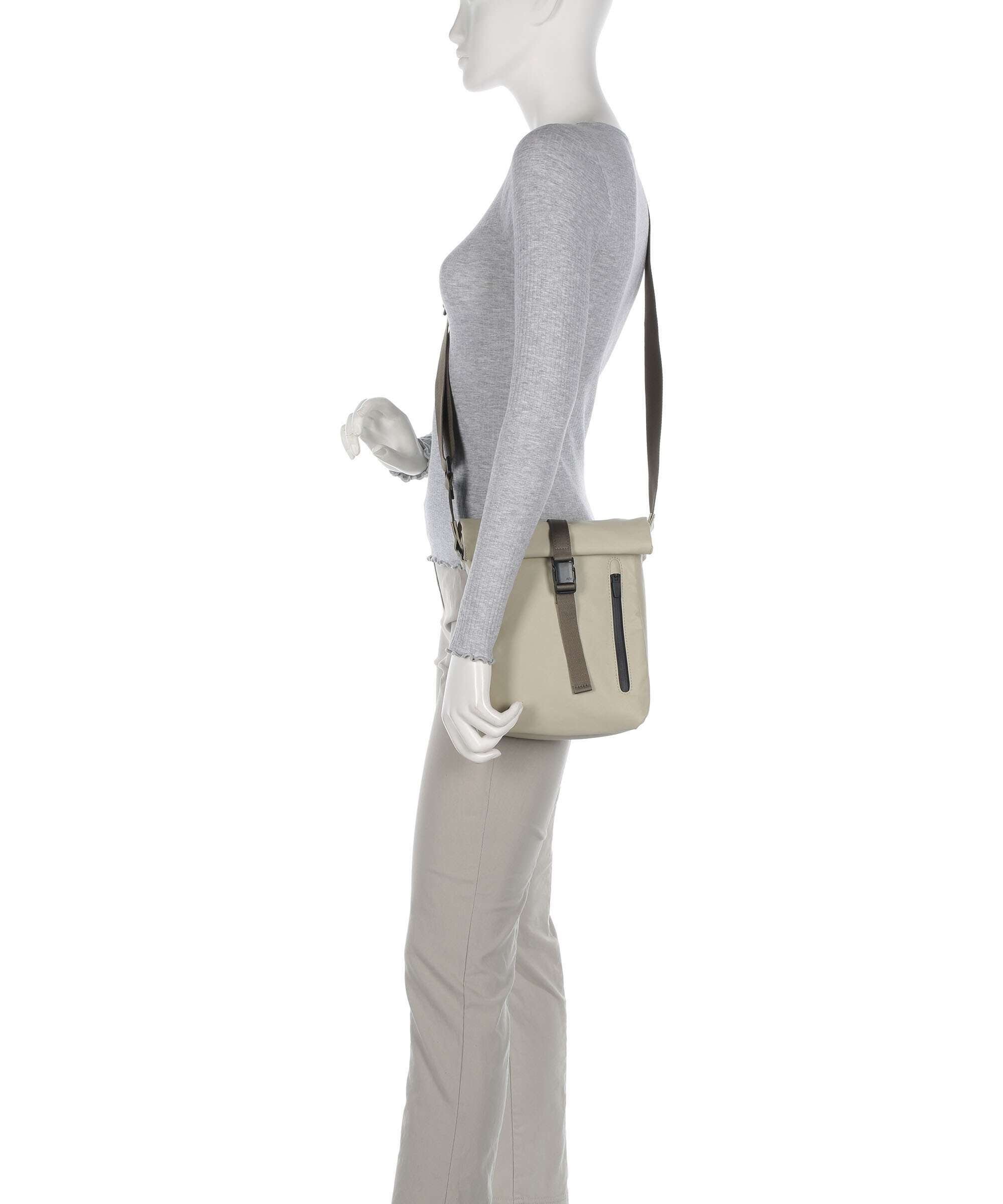 Aunts & Uncles Japan Kuji Crossbody bag dust