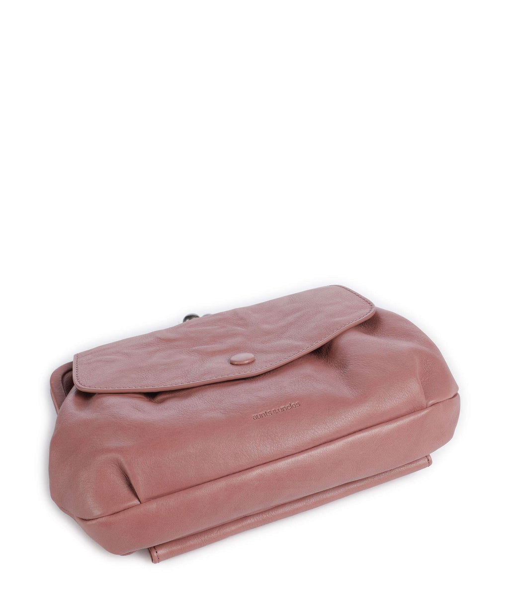 Aunts & Uncles Grandma's Luxury Club Mrs. Madeline Crossbody bag rose