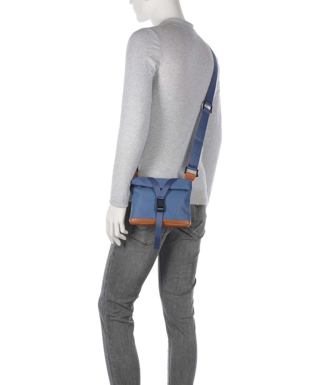 Aunts & Uncles Japan Tsu Crossbody bag blue jeans