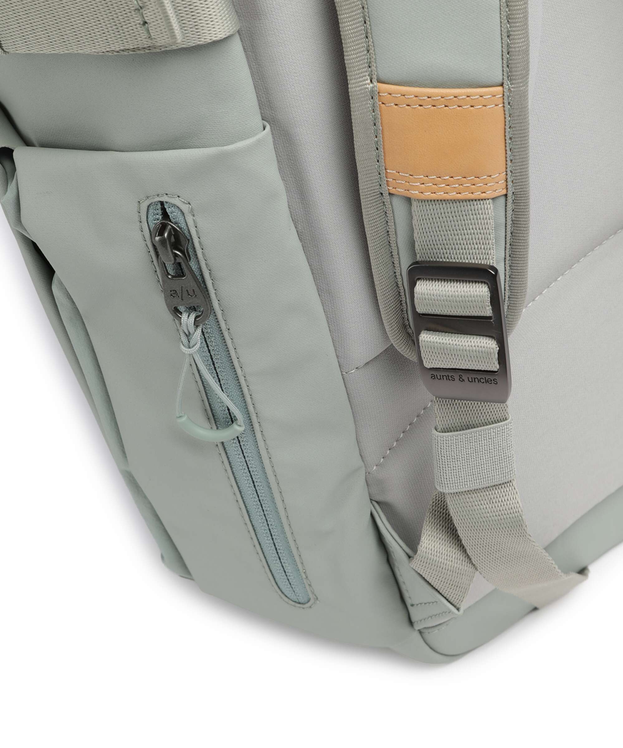 Aunts & Uncles Japan RE Tokachi Rolltop backpack sage green