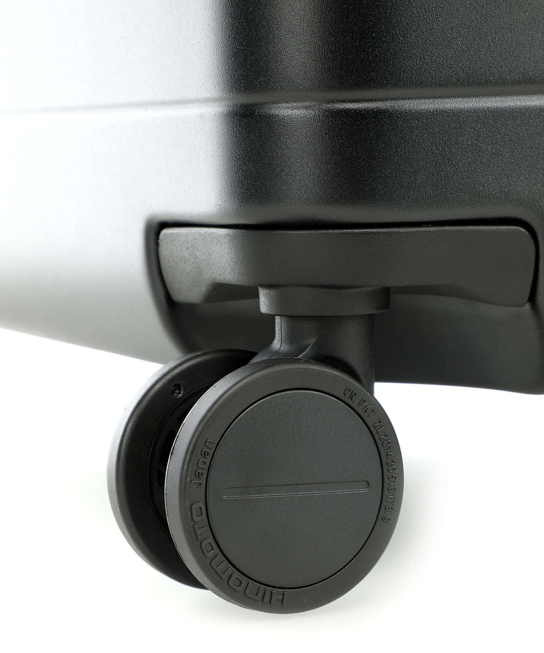 Horizn Studios H7 Essential Spinner (4 wheels) all black