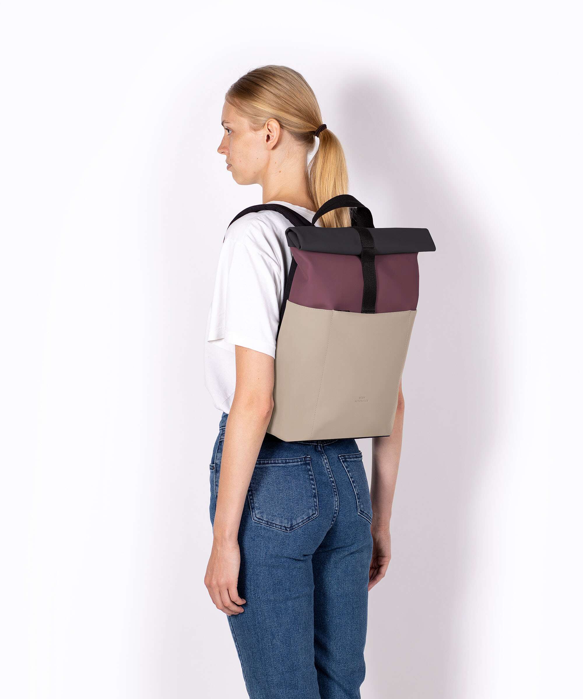 Ucon Acrobatics Lotus Hajo Mini Rolltop backpack asphalt black