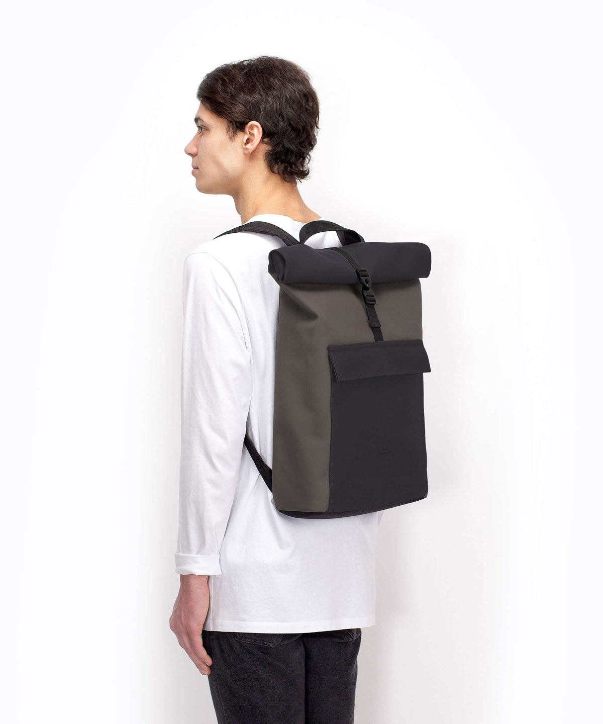 Ucon Acrobatics Lotus Jasper Medium Rolltop backpack black/dark grey