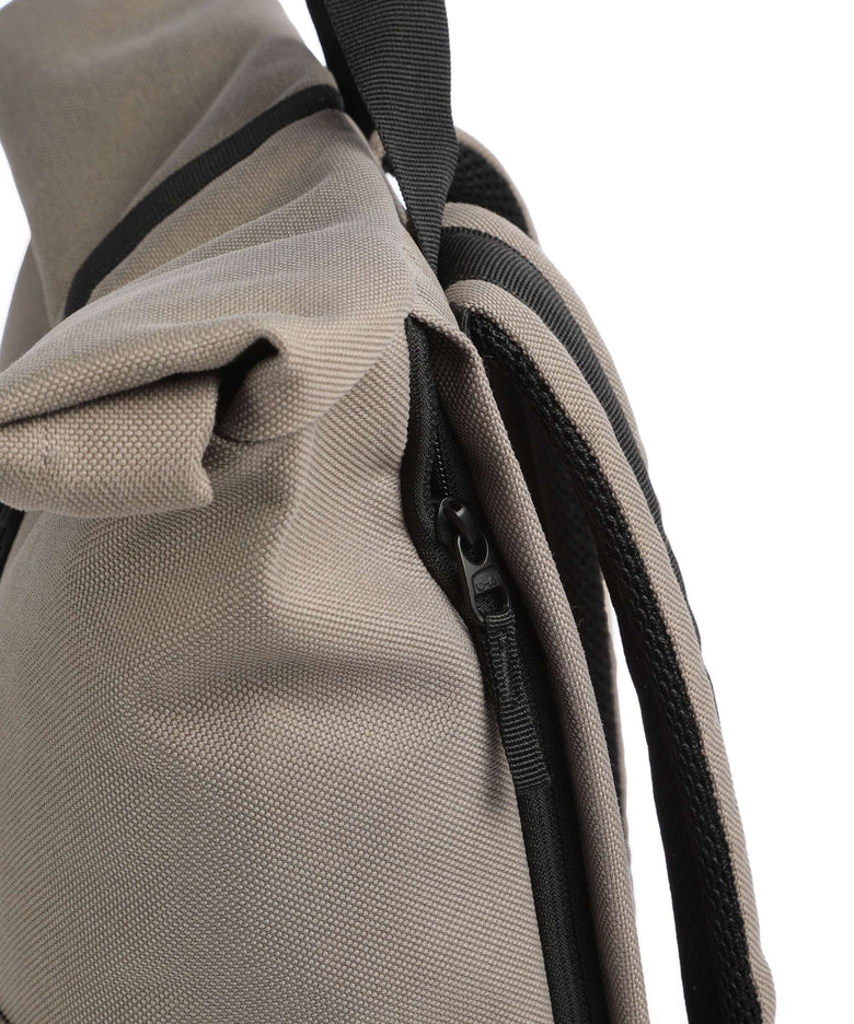 Ucon Acrobatics Original Jannik Medium Rolltop backpack dark sand