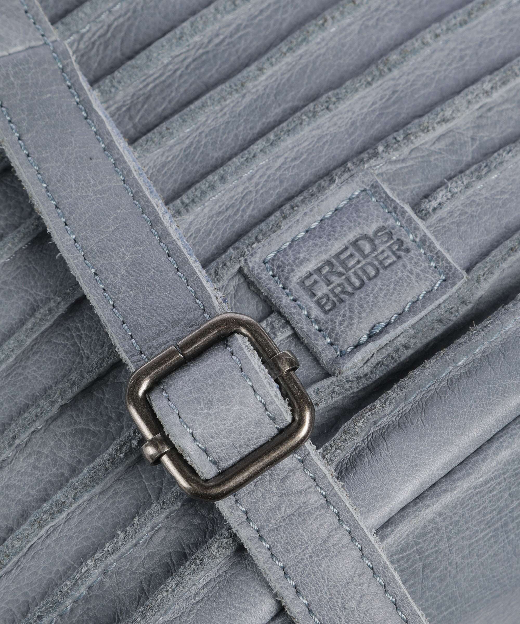 FredsBruder Bestseller Riffelinchen Crossbody bag sky blue