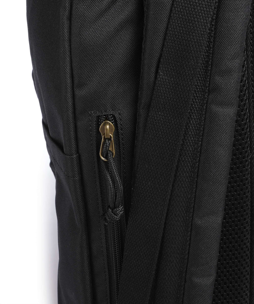 Doughnut Reborn Macaroon L Backpack black/grapefruit