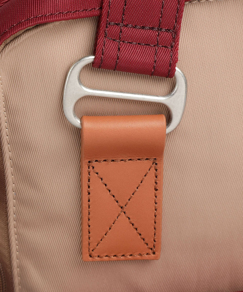 Doughnut Macaroon Backpack hazelnut/wine