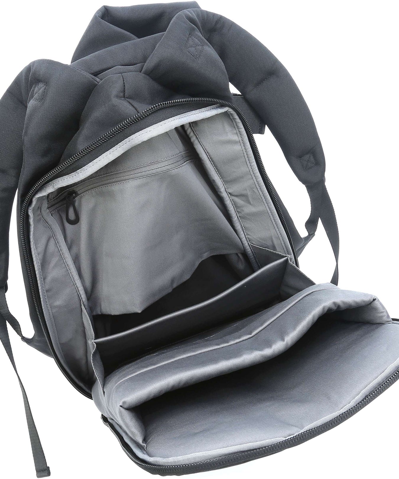 Côte&Ciel Smooth Isar Medium Backpack black