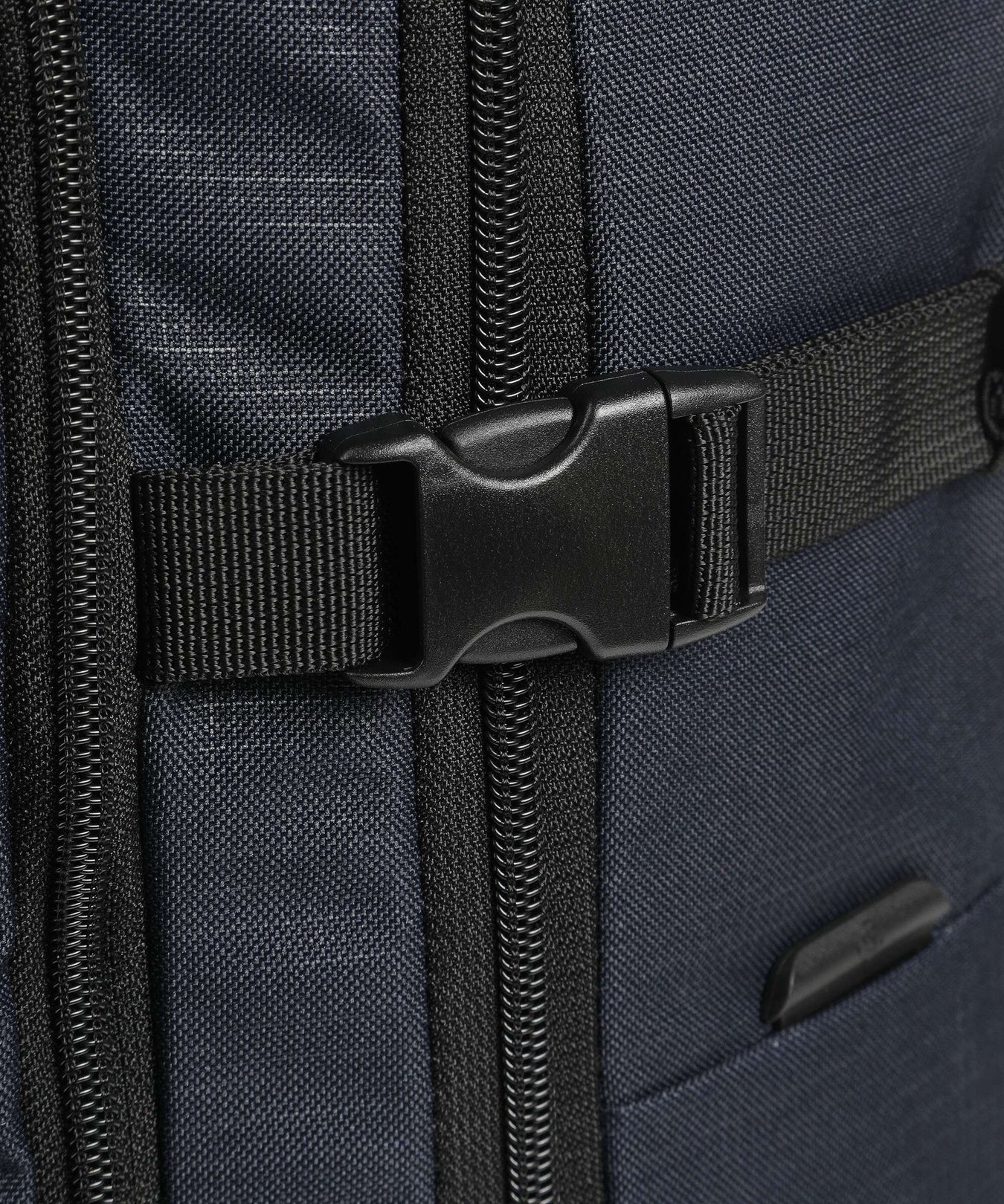 Samsonite ROADER Backpack with wheels dark blue