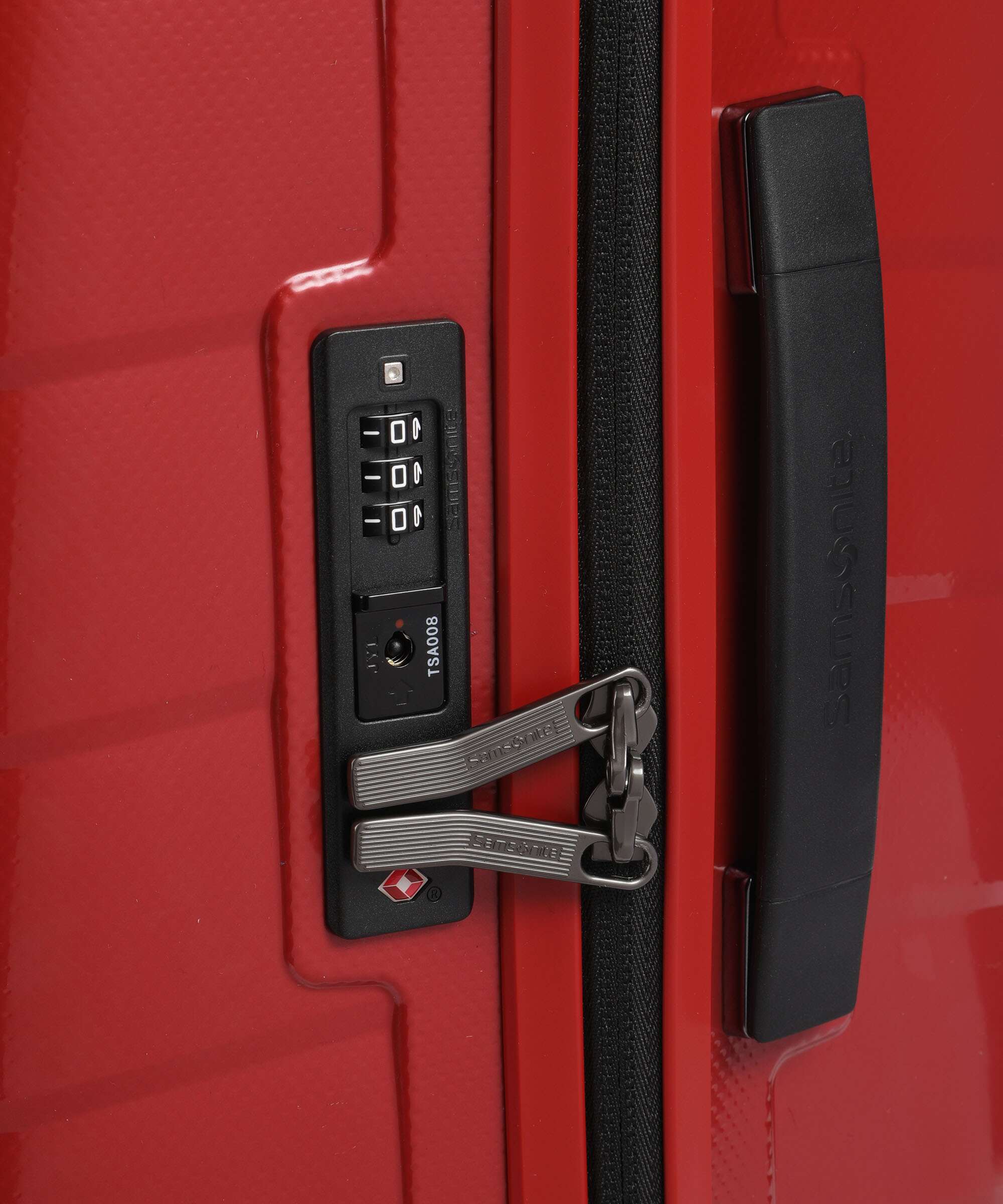 Samsonite Attrix Spinner (4 wheels) red