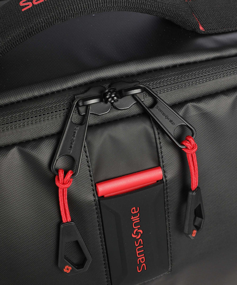 Samsonite Paradiver Light Travel bag with wheels black