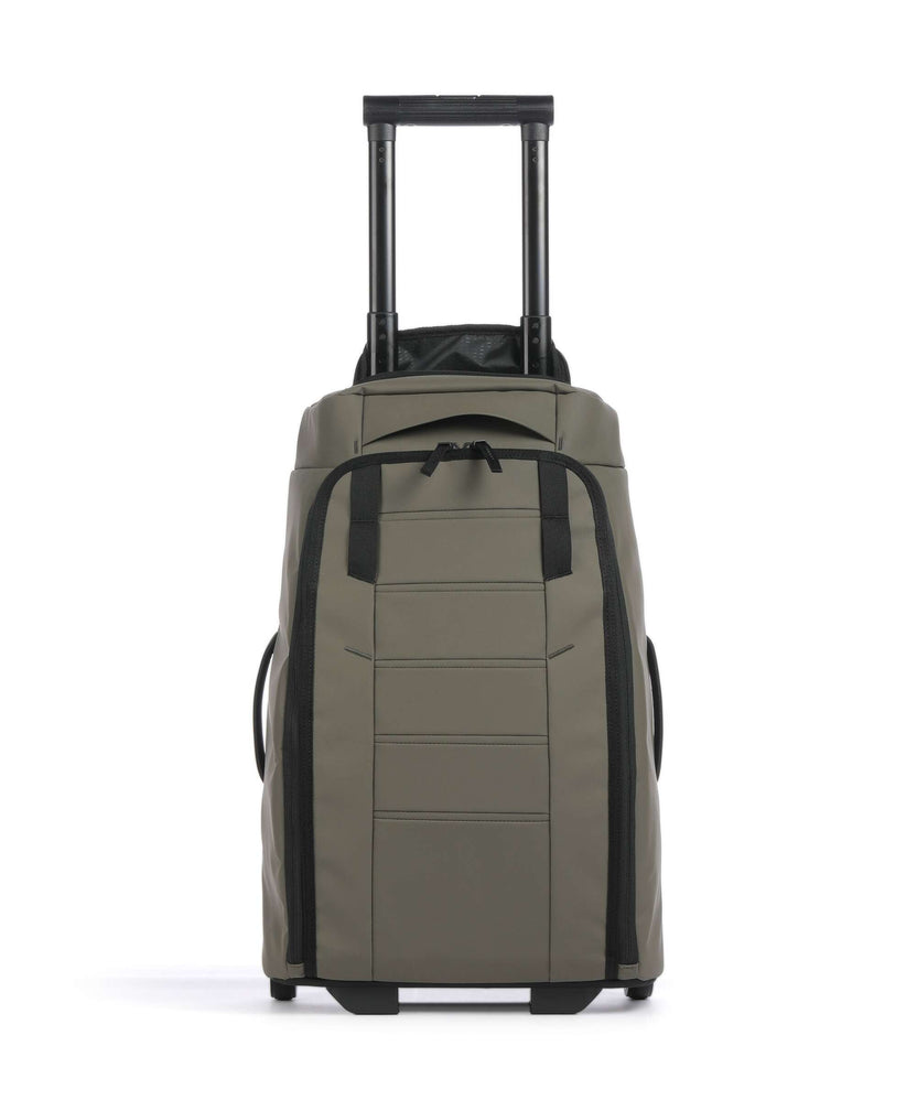 Db Hugger 40 Travel bag with wheels forest green