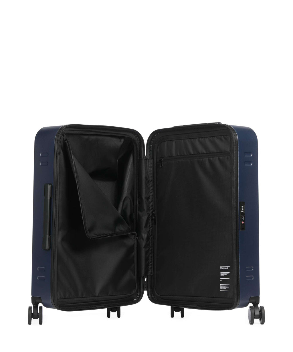 Db Ramverk M Spinner (4 wheels) blue hour