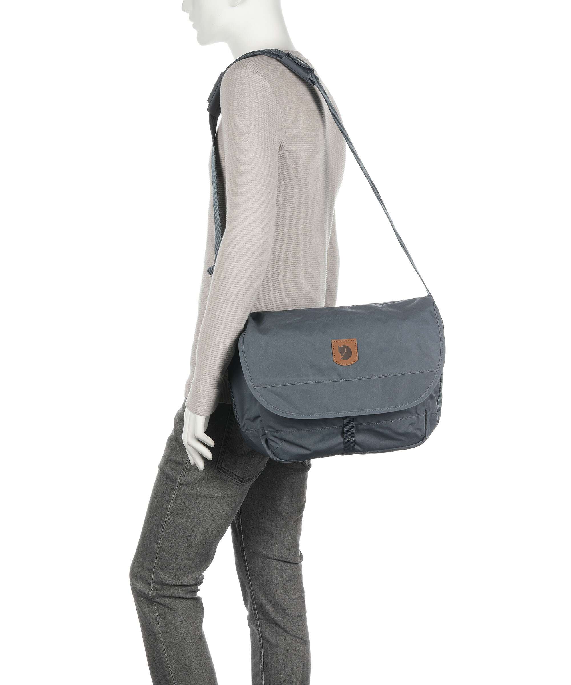 Fjällräven Greenland Messenger bag navy