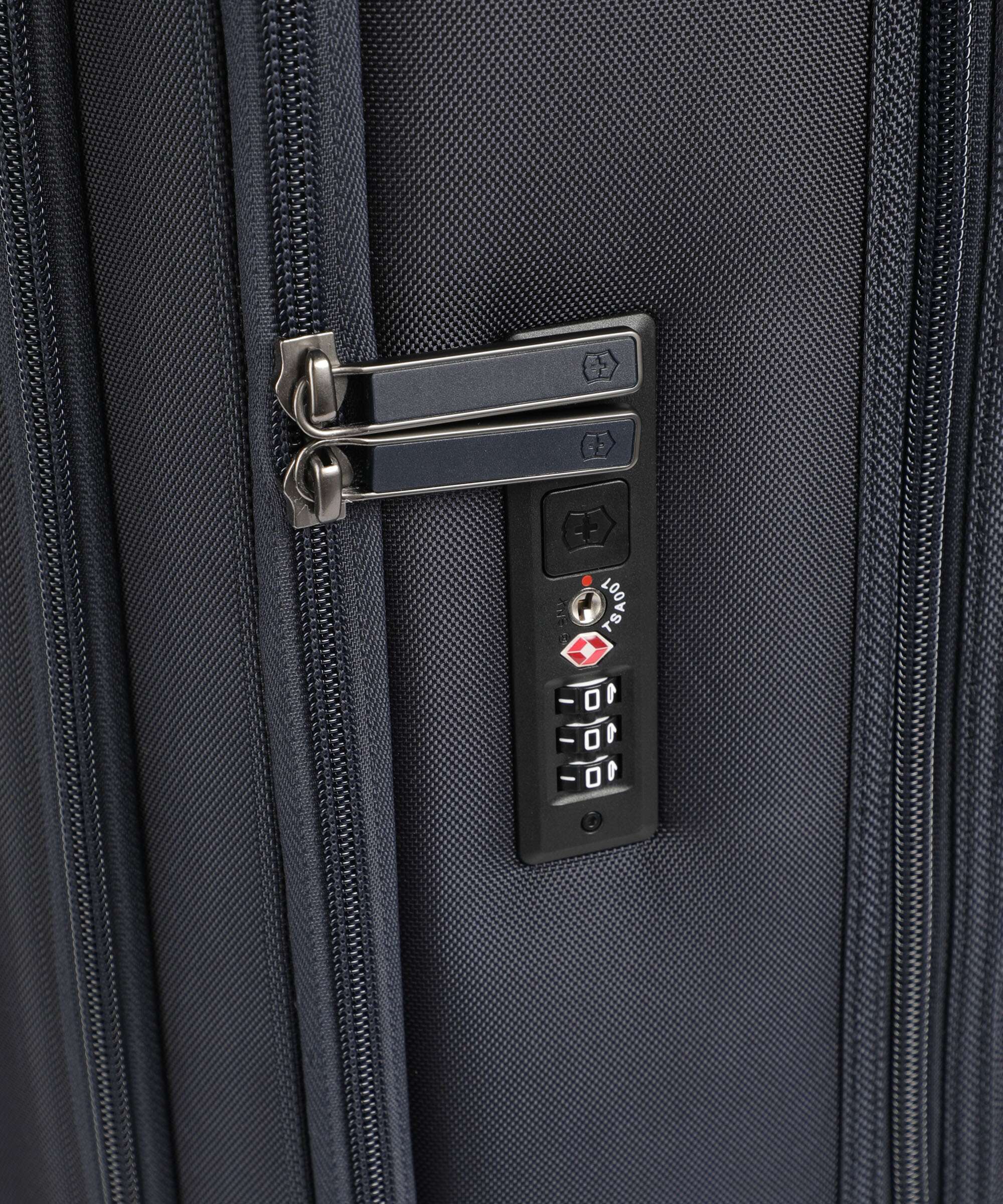 Victorinox Werks Traveler 7.0 L Spinner (4 wheels) navy blue