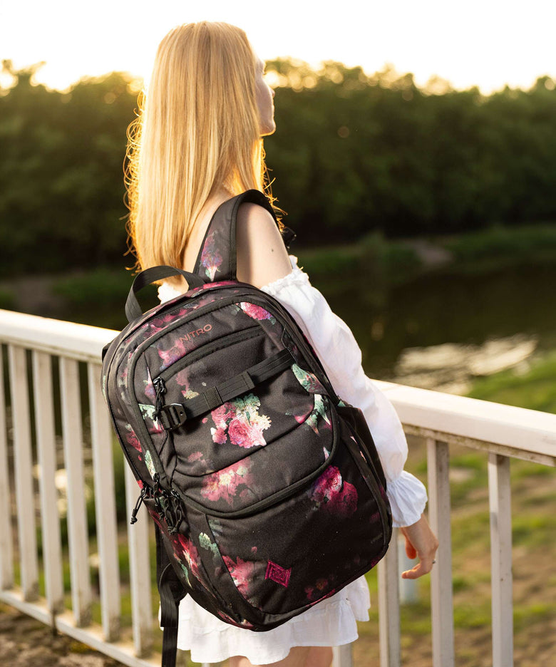 Nitro Future Hero 37 Backpack black rose