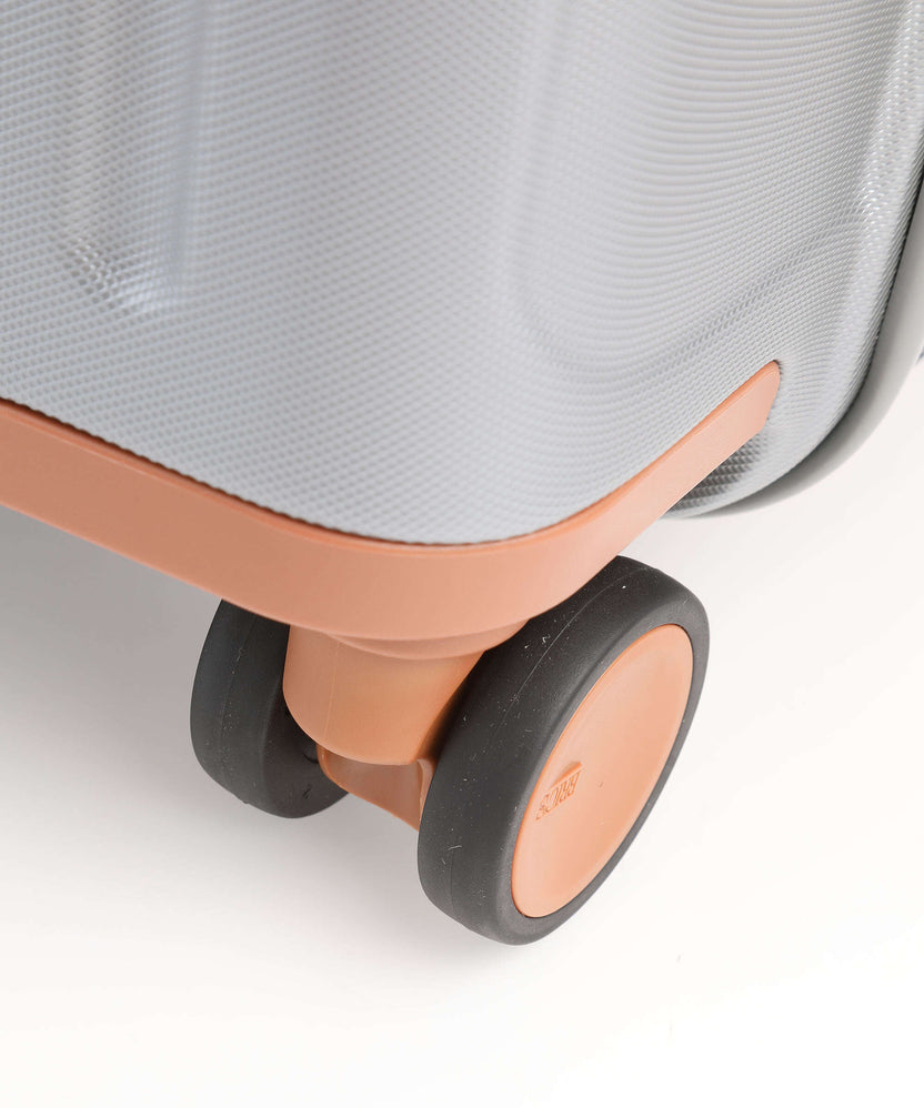 Brics Capri Spinner (4 wheels) silver