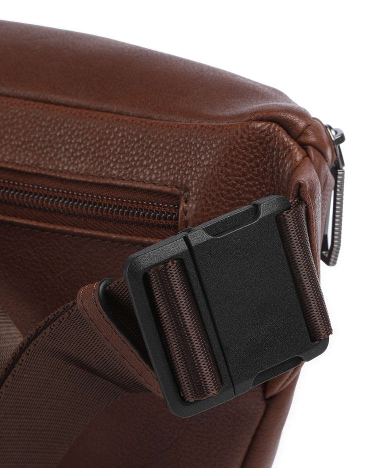 Piquadro S134 Belt bag brown
