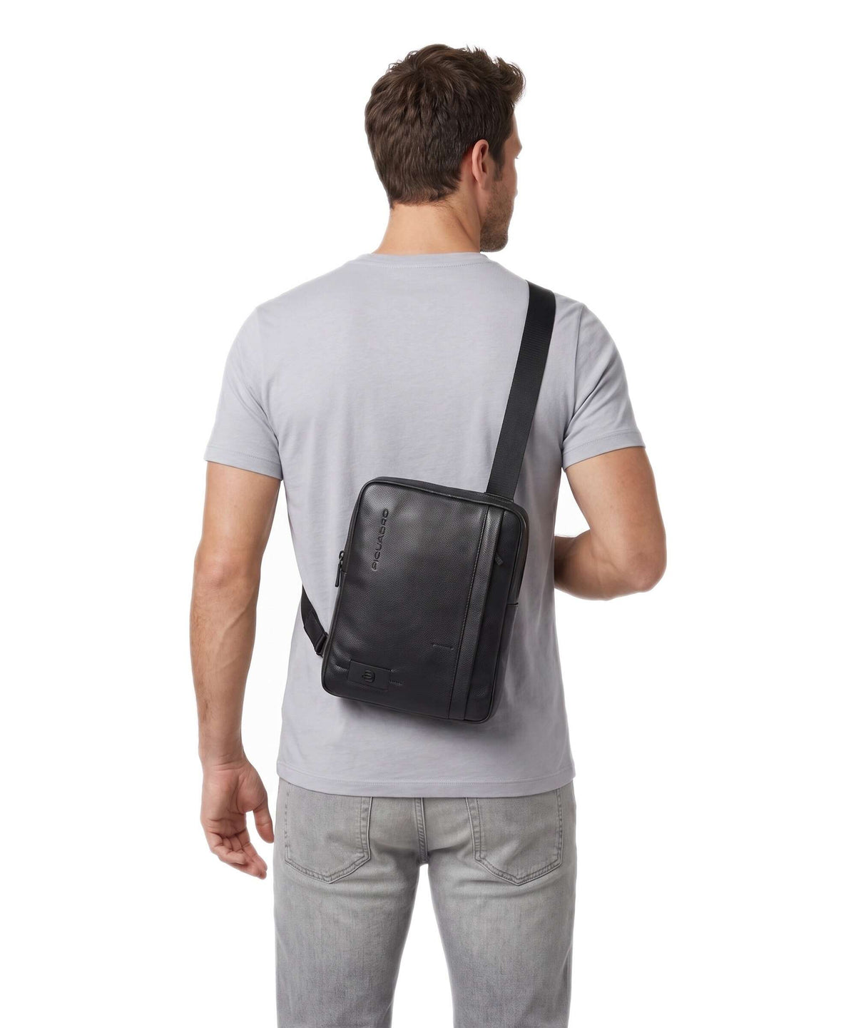 Piquadro W137 Crossbody bag nero