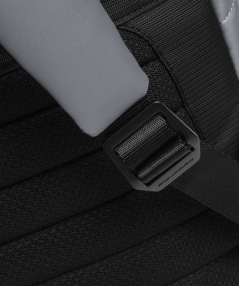 Piquadro Corner 2.0 Backpack metal grey