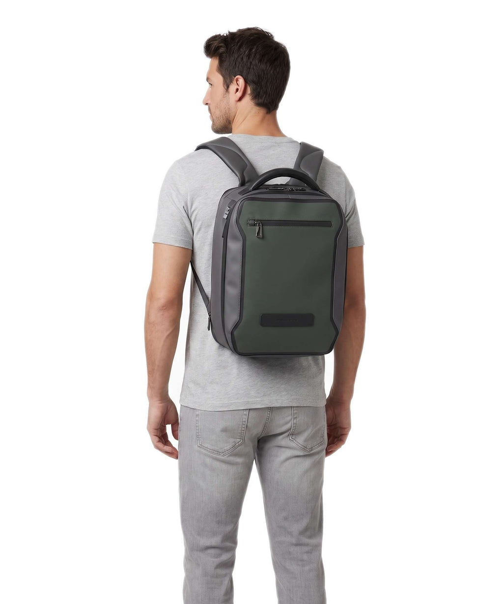 Piquadro Rover  30 Backpack green