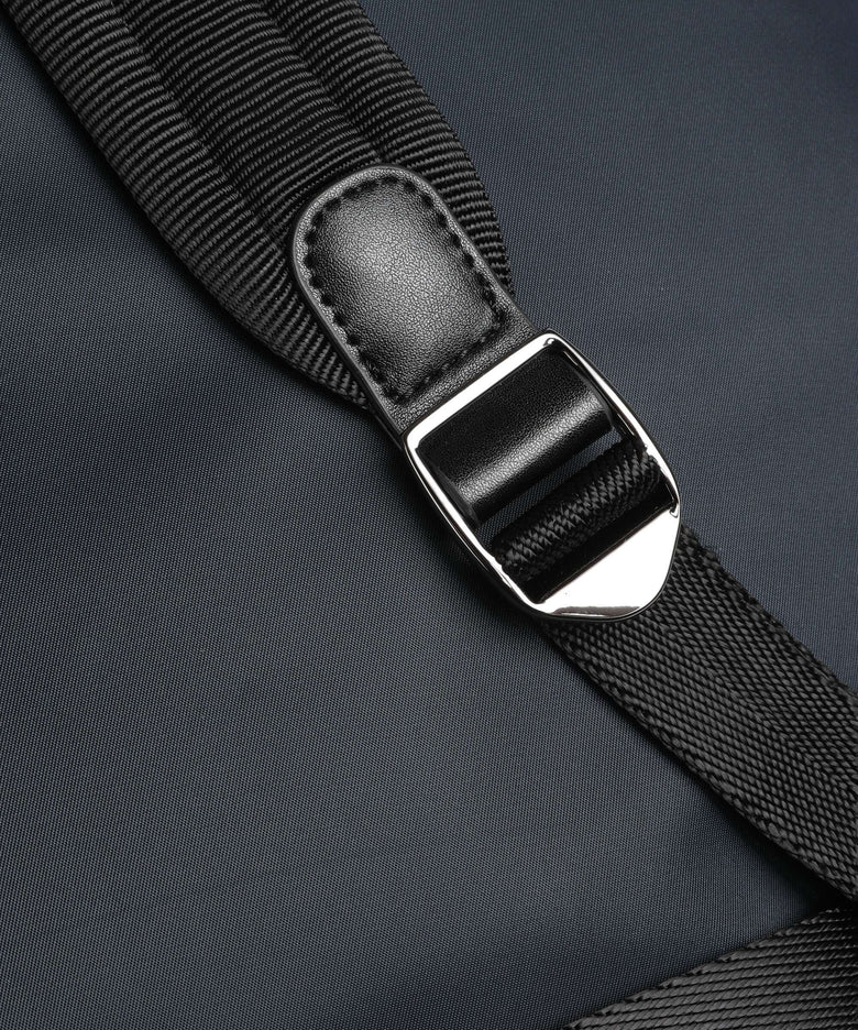 Mandarina Duck MD Urban Backpack blue indigo