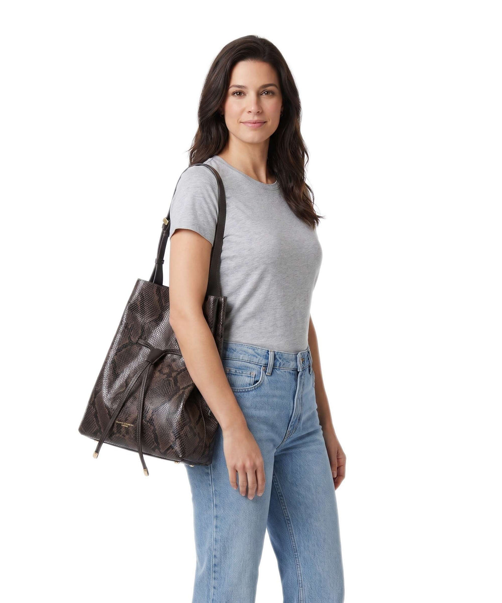Gianni Chiarini Sienna Bucket bag espresso