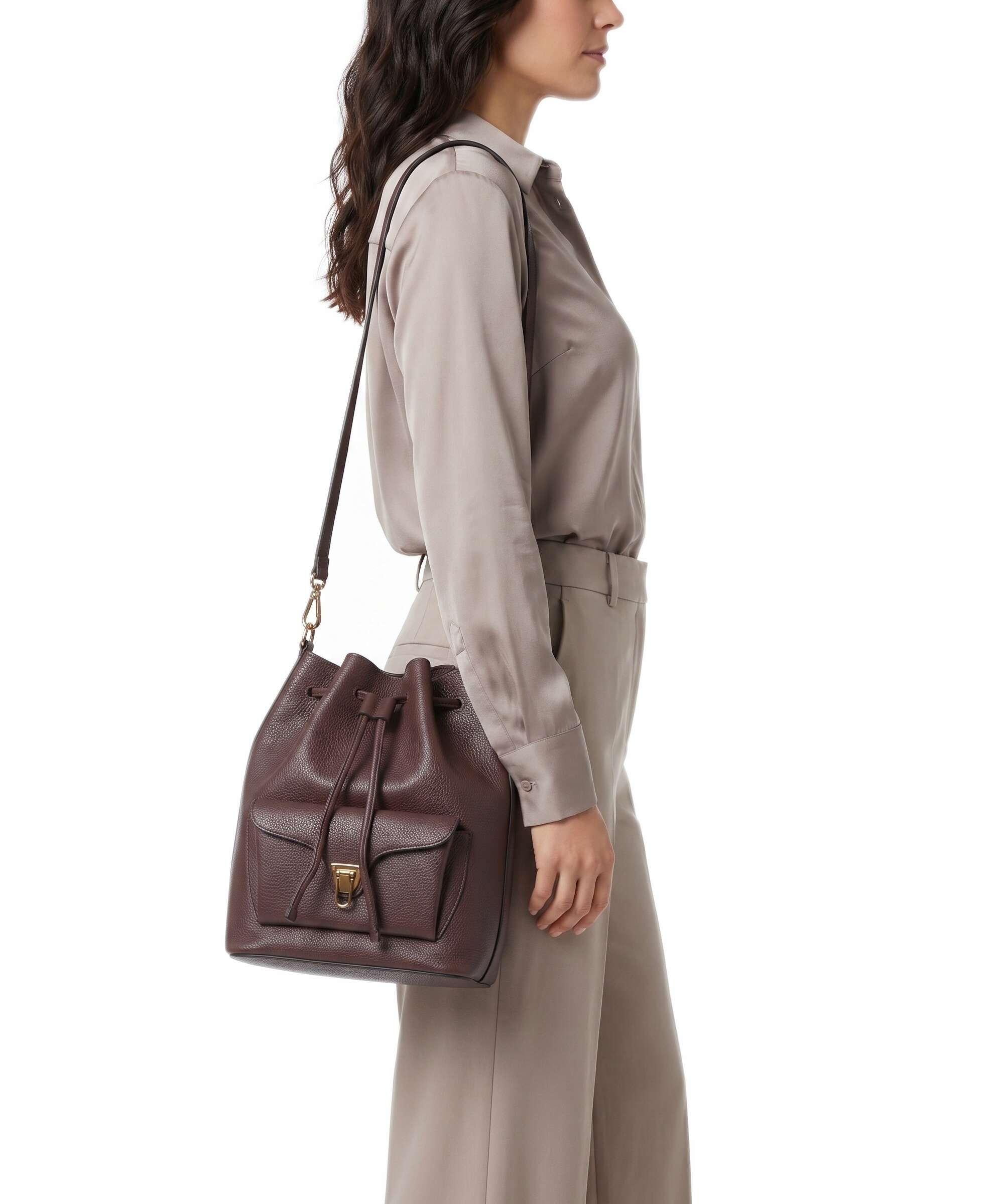 Coccinelle Beat Generation Bucket bag berry