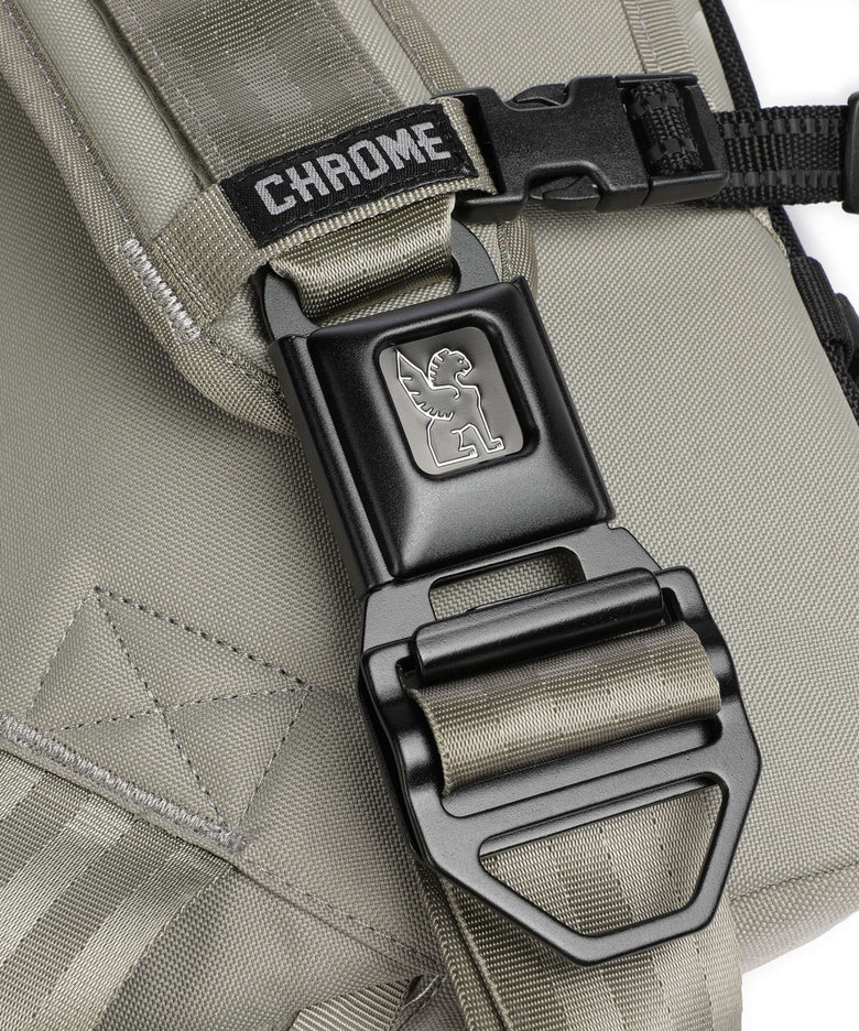 Chrome Kadet Fanny pack sage