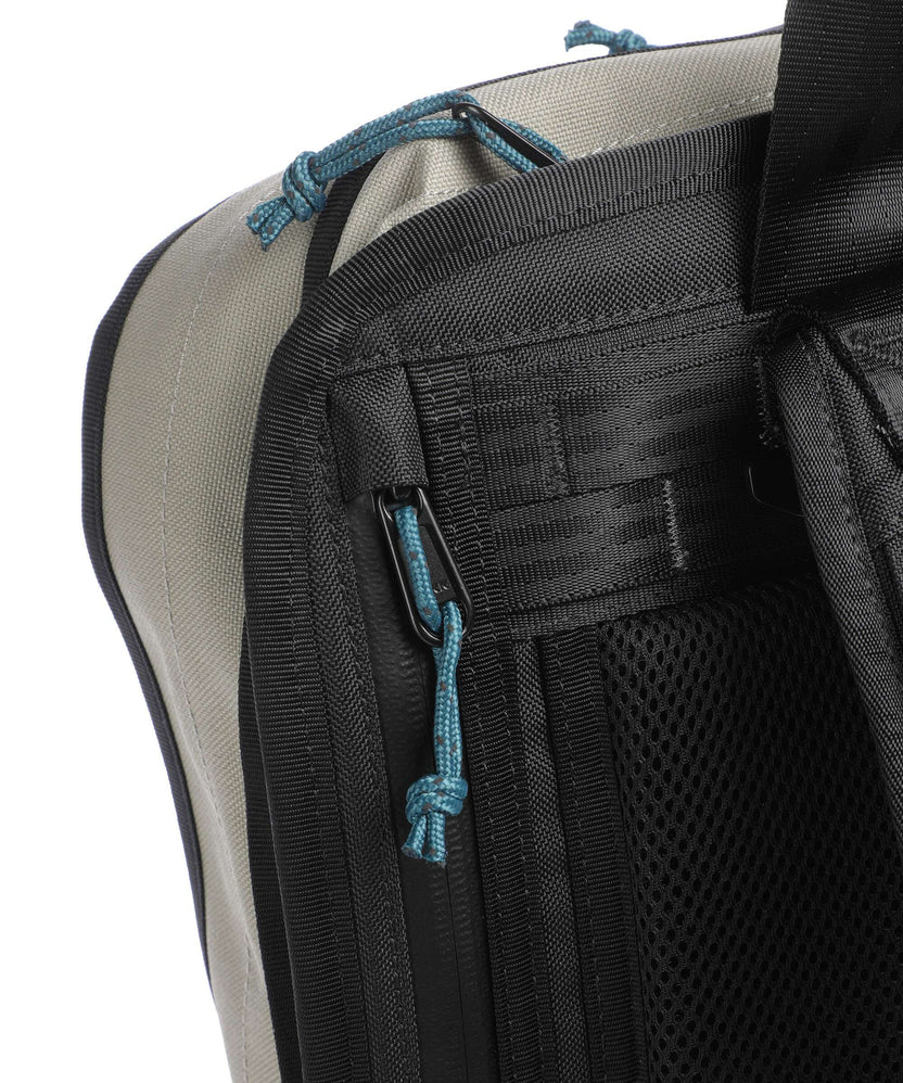 Chrome Hawes 26L Backpack sage