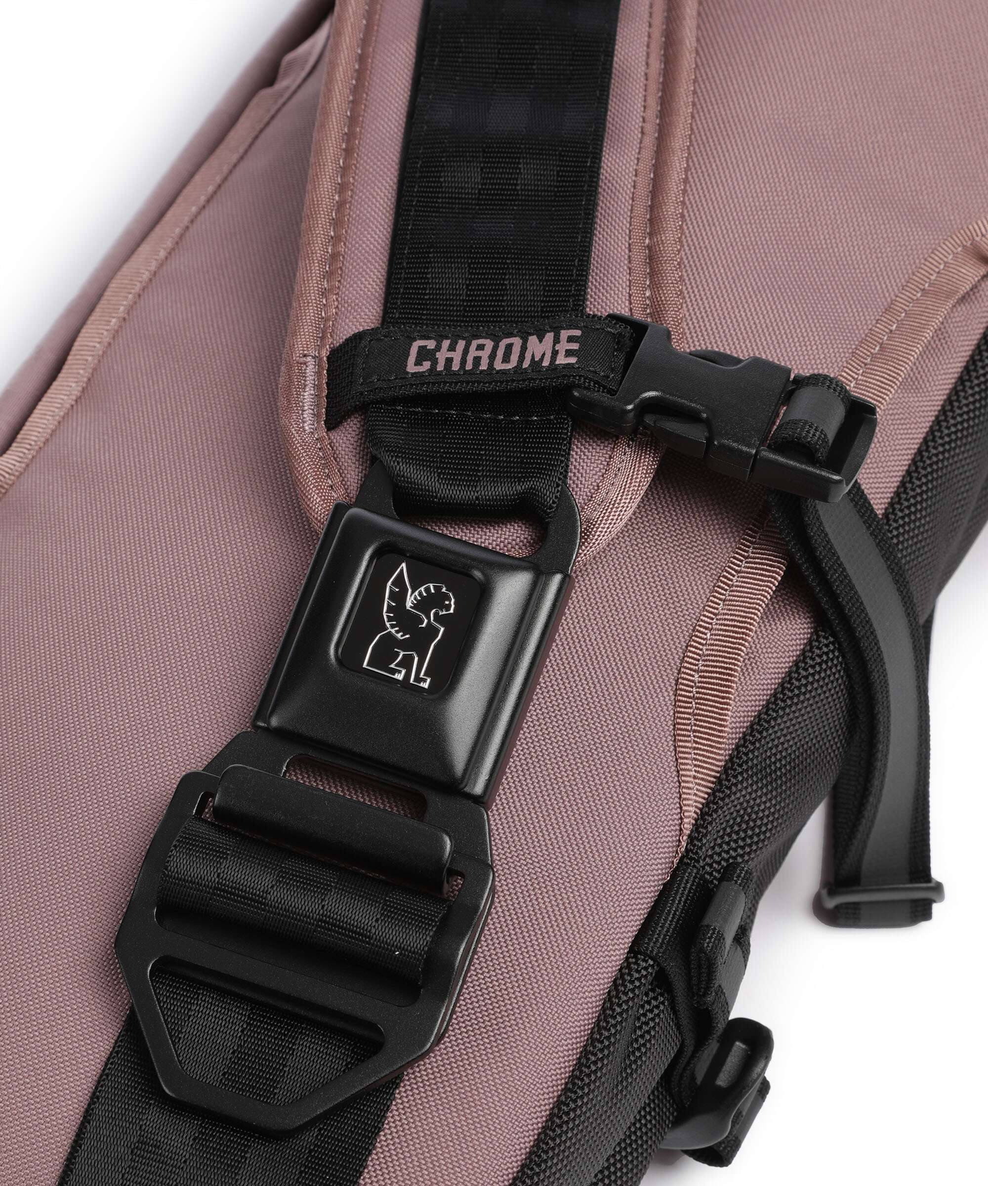Chrome Kadet Sling bag mauve