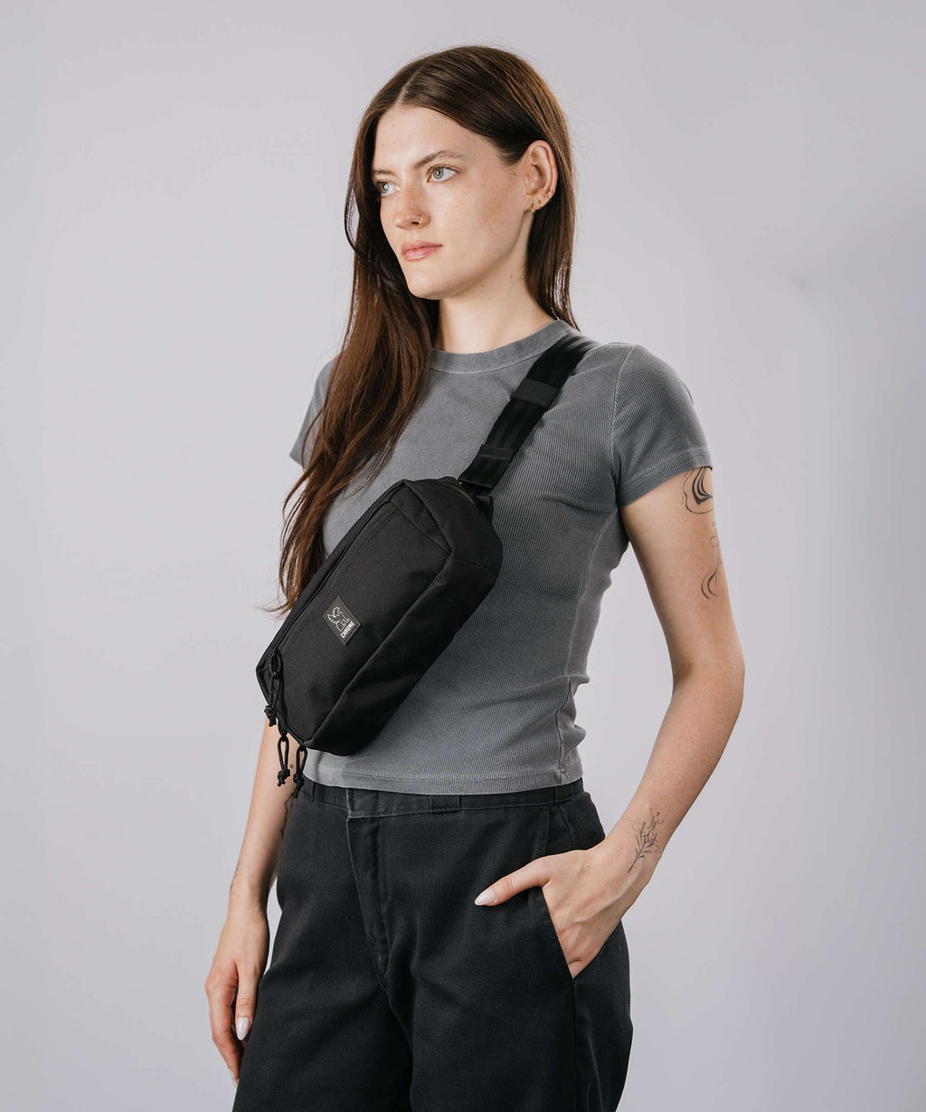 Chrome Kadet Micro Sling bag black xrf