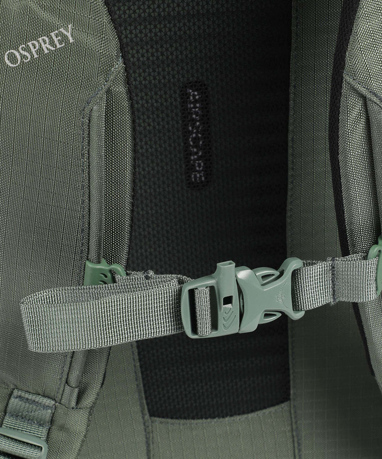 Osprey Sojourn Porter 46 Travel backpack koseret green