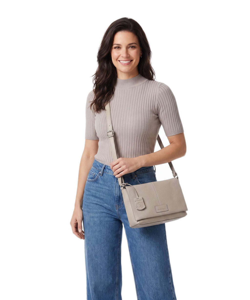 Burkely Soft Skylar Crossbody bag grey